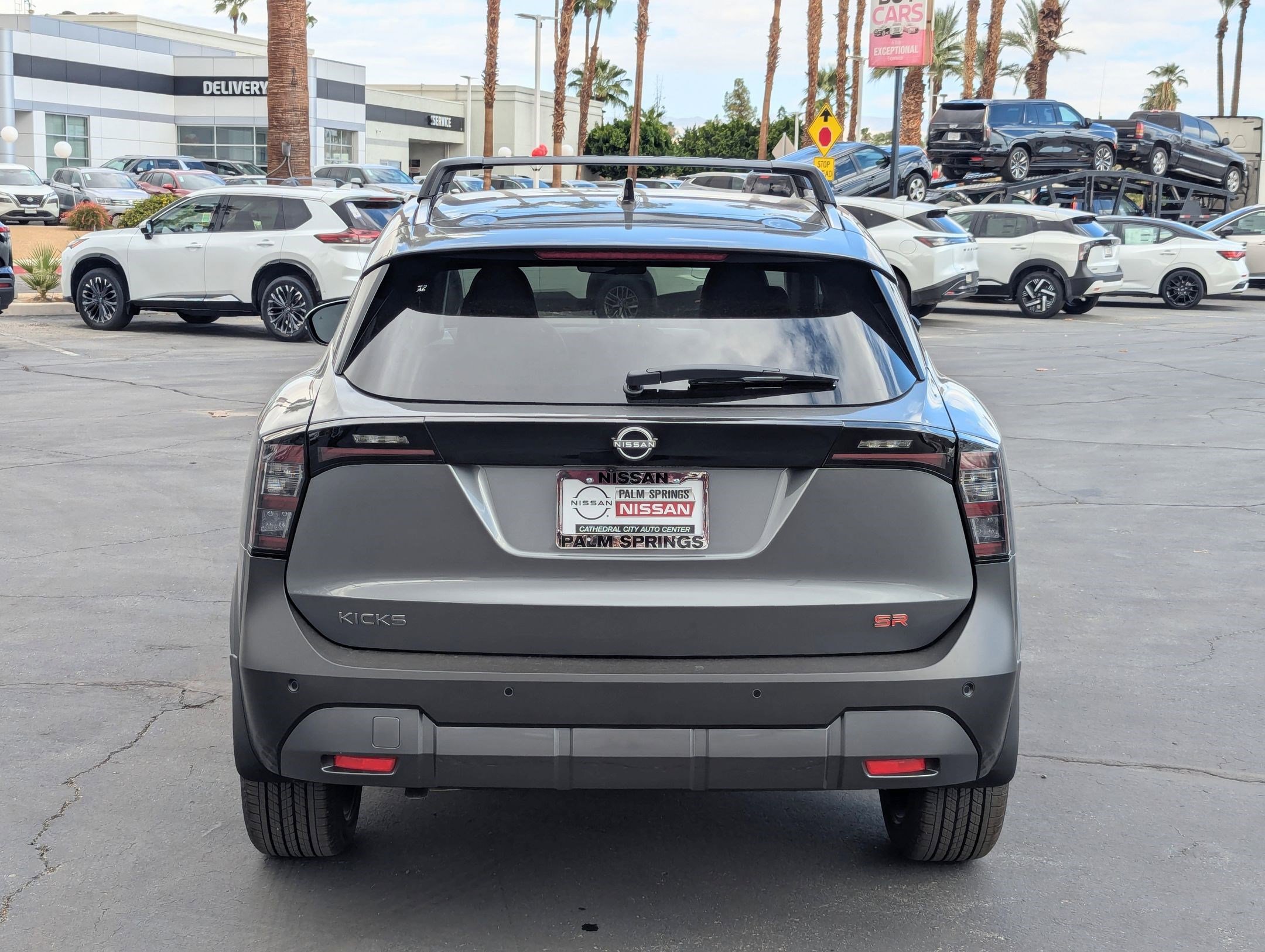 New 2026 Nissan Kicks SR image 4
