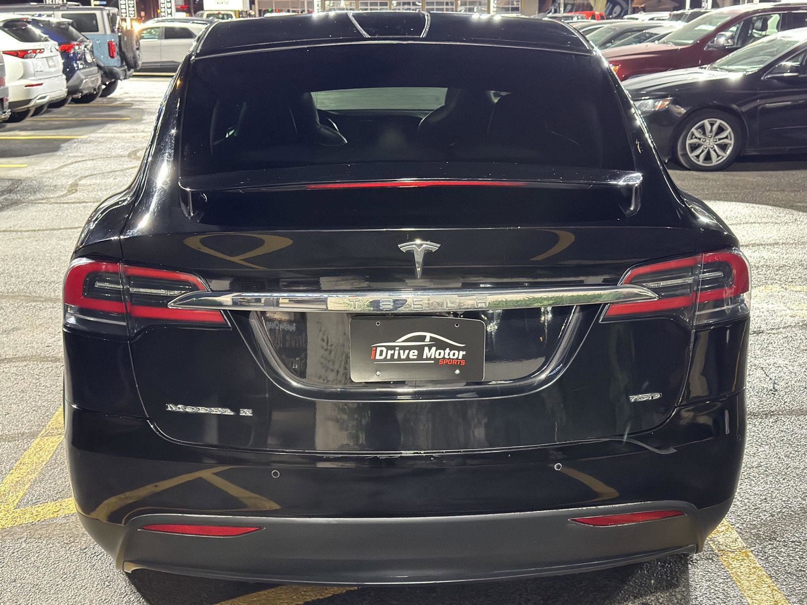 Used 2018 Tesla Model X 75D image 15