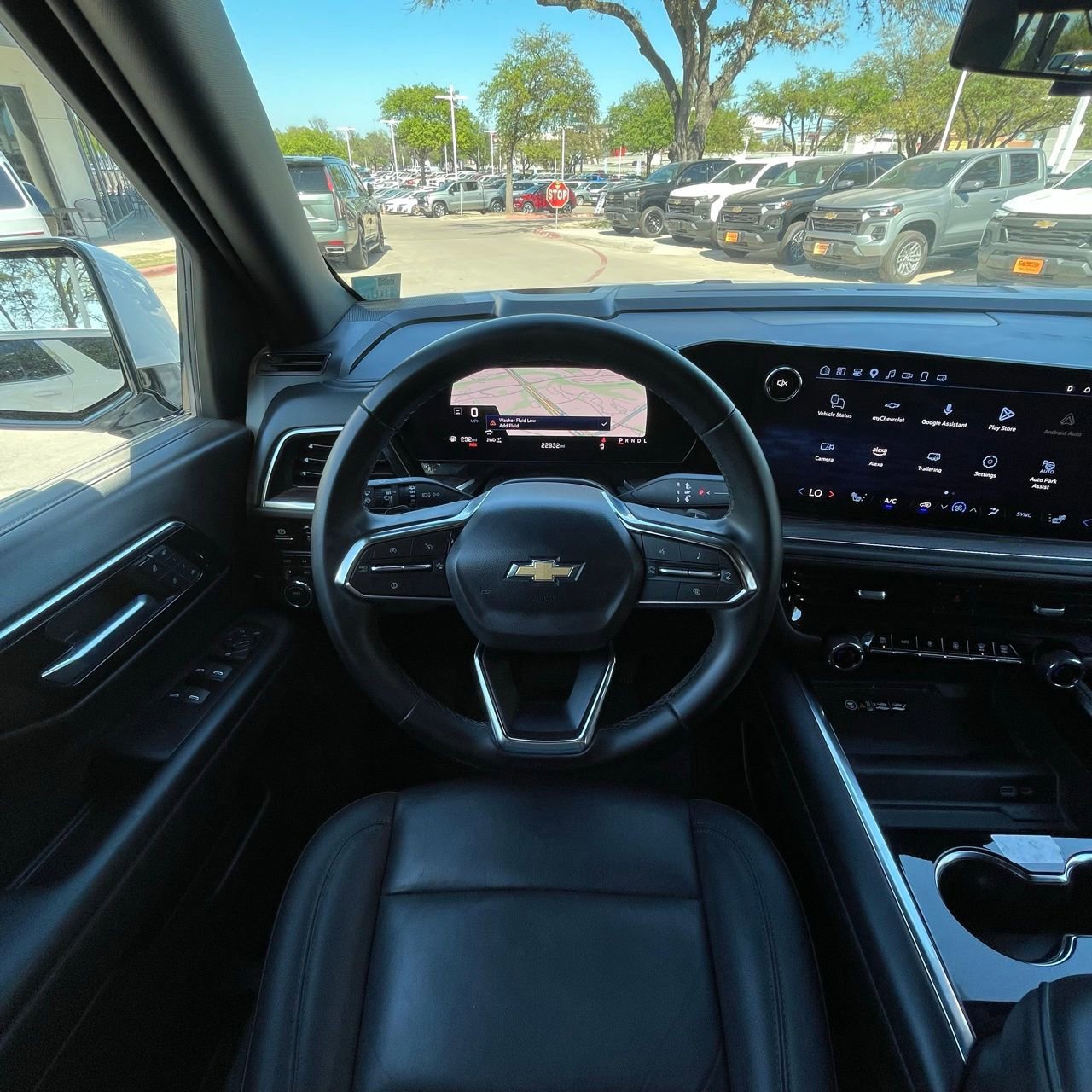 Used 2025 Chevrolet Tahoe LT image 12