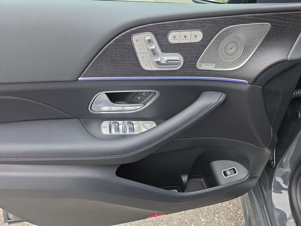 New 2026 Mercedes-Benz GLE 450 4MATIC image 11