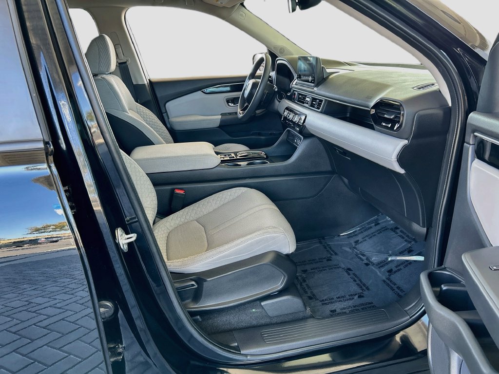Certified 2023 Honda Pilot LX image 28