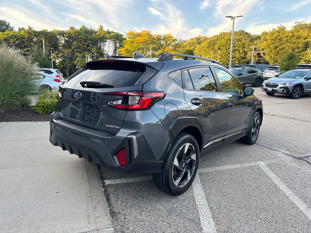 Used 2024 Subaru Crosstrek 2.5i Limited AWD/4WD image 2