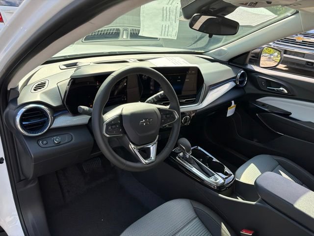 New 2026 Chevrolet Trax LT w/ Driver Confidence Package FWD image 14