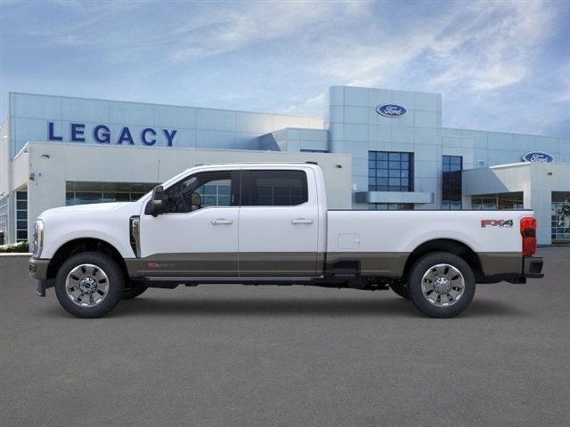 New 2026 Ford F350 4x4 Crew Cab Super Duty image 3
