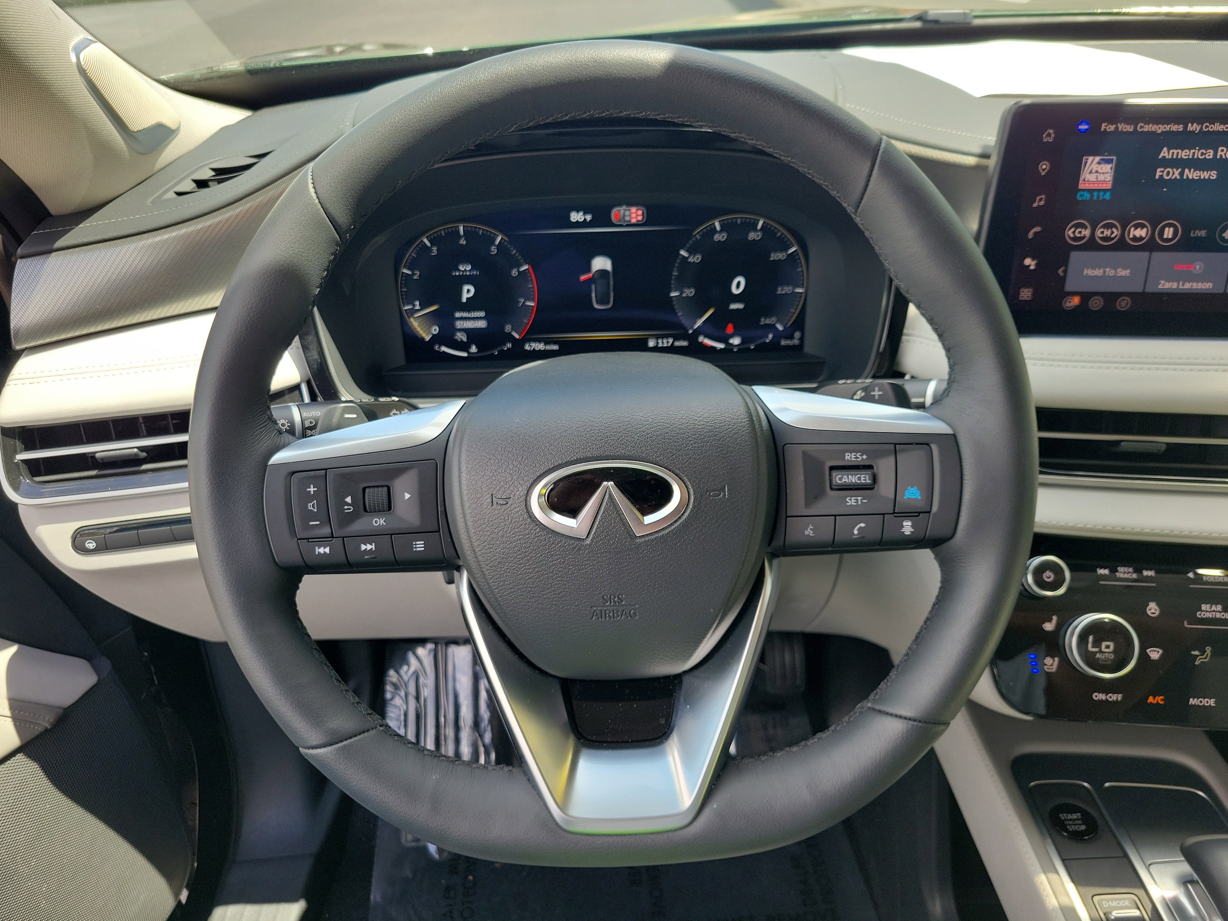 Certified 2026 INFINITI QX60 Luxe w/ Cargo Package image 30