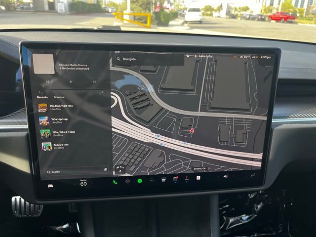 Used 2021 Tesla Model S Plaid AWD/4WD image 31