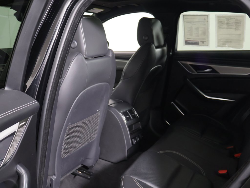 Used 2024 Jaguar F-PACE R-Dynamic S image 30