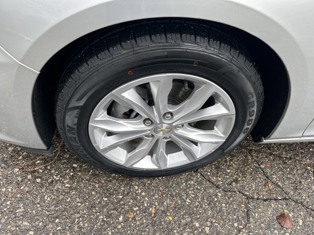 Used 2019 Chevrolet Malibu LT image 10