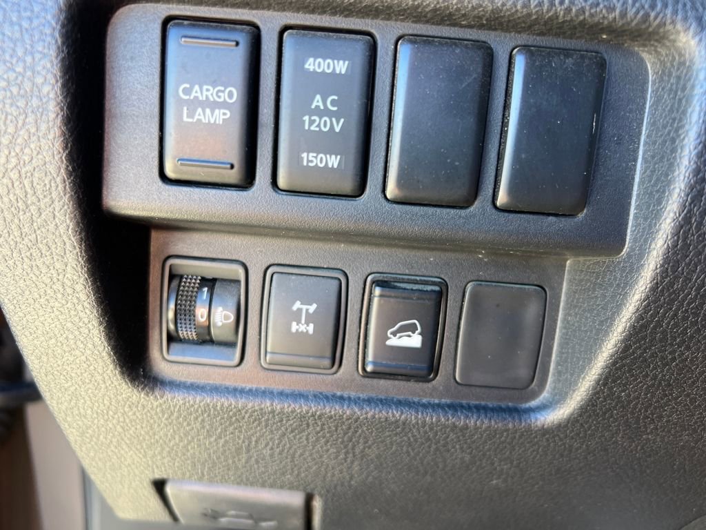 Used 2022 Nissan Titan PRO-4X w/ Pro-4x Utility Package image 21