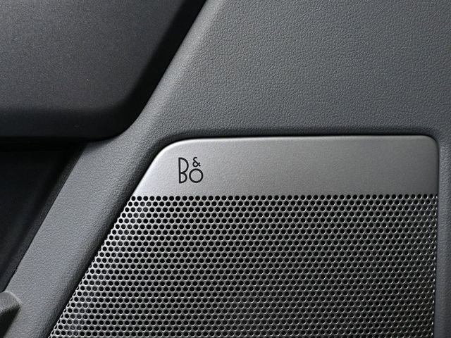 Used 2024 Ford F250 XLT w/ XLT Premium Package image 23