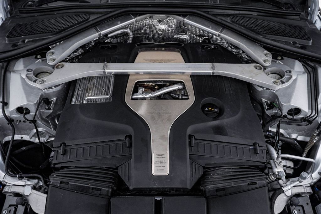 Used 2023 Aston Martin DBX 707 image 33