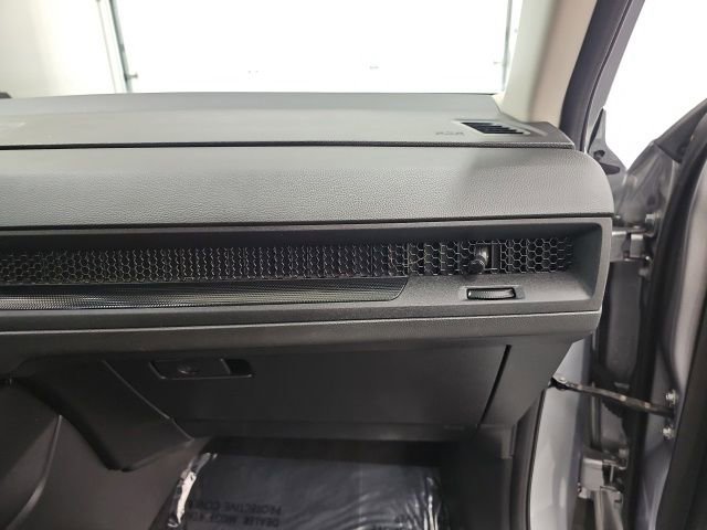 Used 2024 Honda CR-V LX image 37