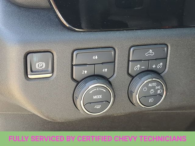 Used 2025 Chevrolet Silverado 2500 LT w/ Convenience Package AWD/4WD image 28
