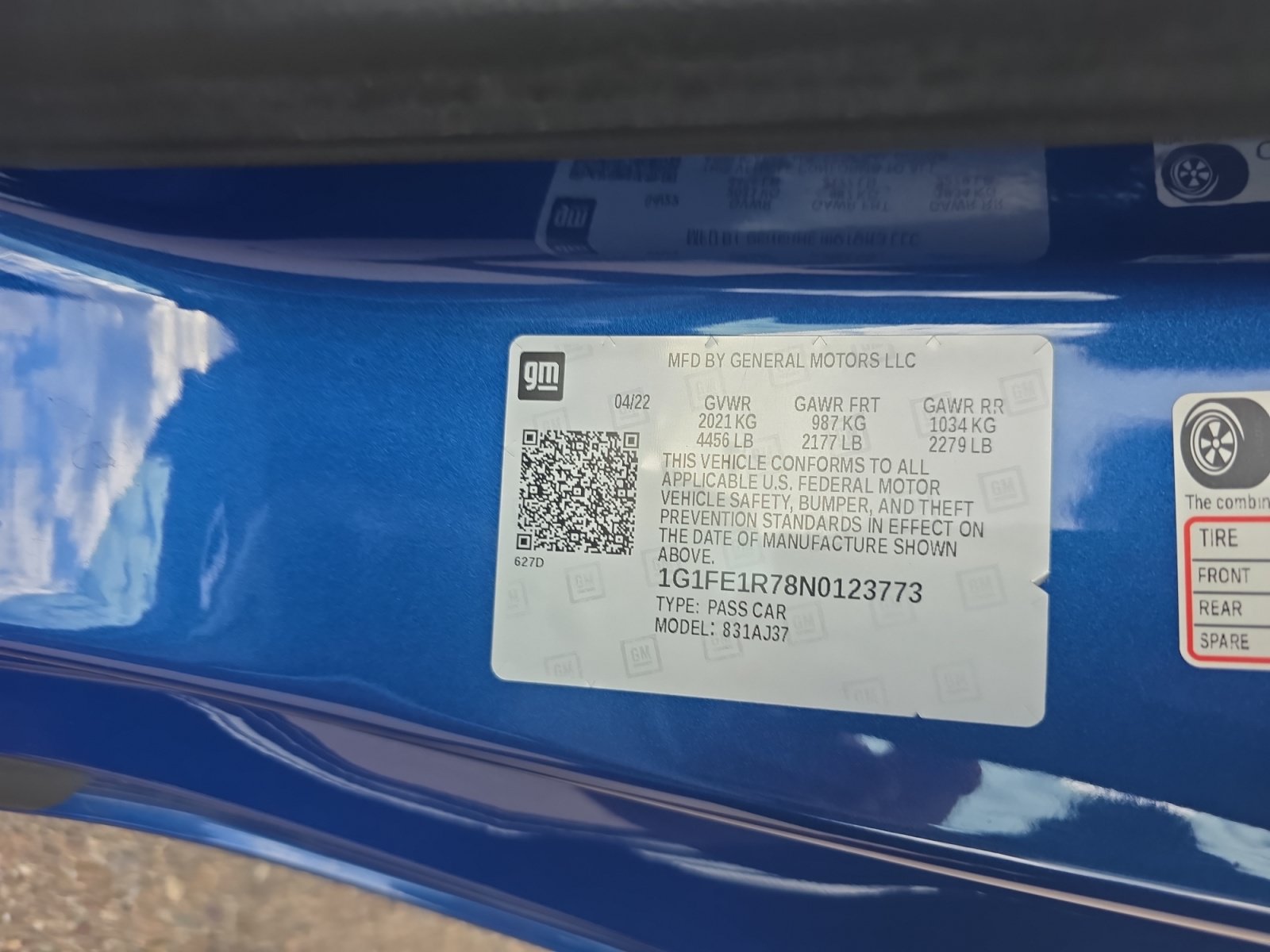 Used 2022 Chevrolet Camaro LT RWD image 25