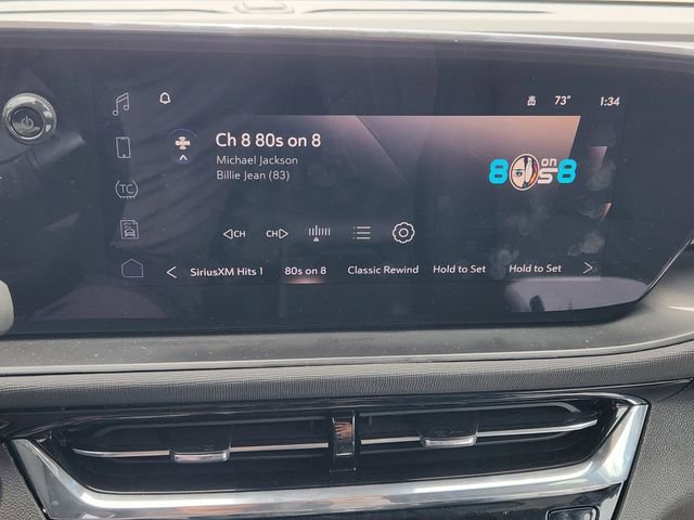 Used 2025 Buick Envista Sport Touring w/ Convenience I Package FWD image 14