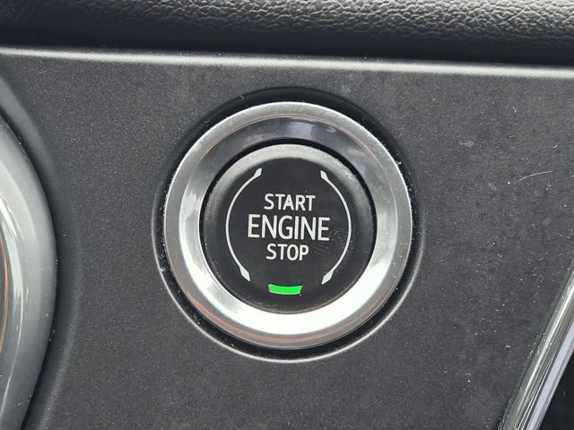 Used 2020 Chevrolet Blazer Premier w/ Driver Confidence II Package FWD image 38