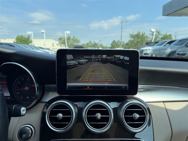 Used 2018 Mercedes-Benz C 300 4MATIC Sedan image 38