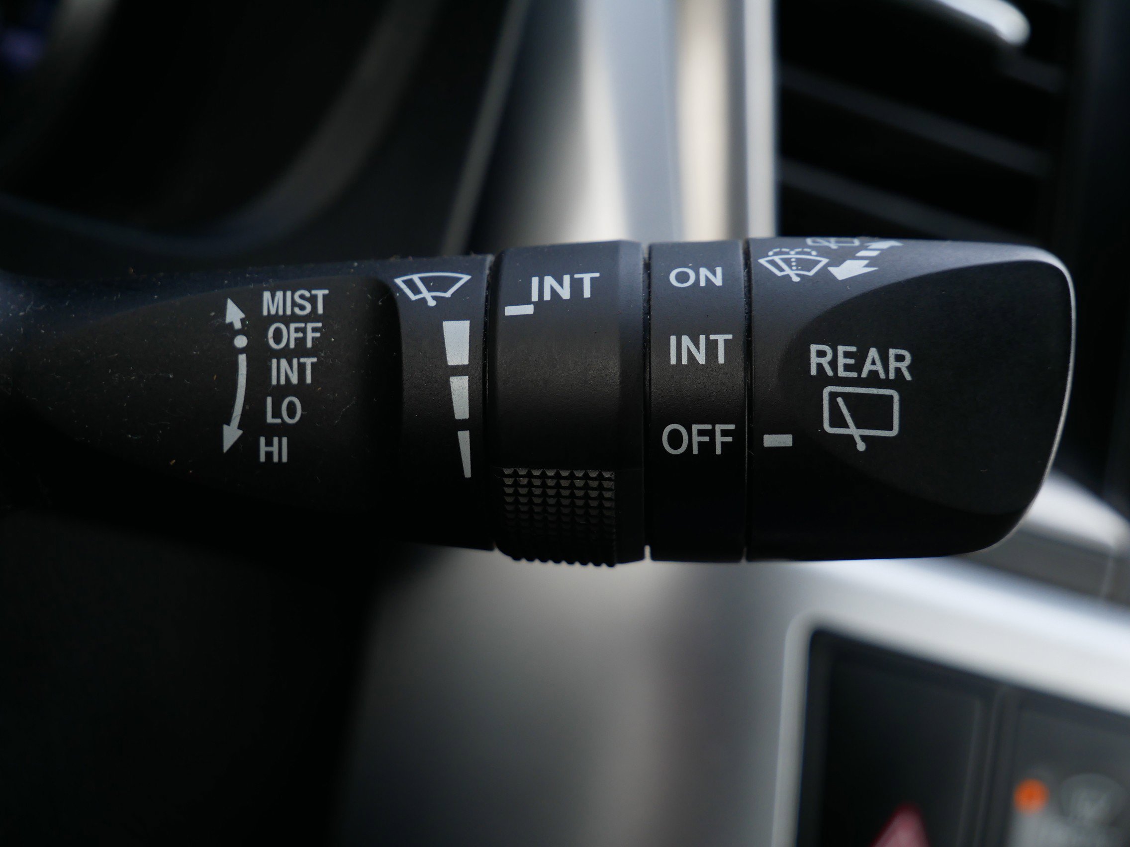 Used 2019 Toyota Highlander Plus AWD/4WD image 21