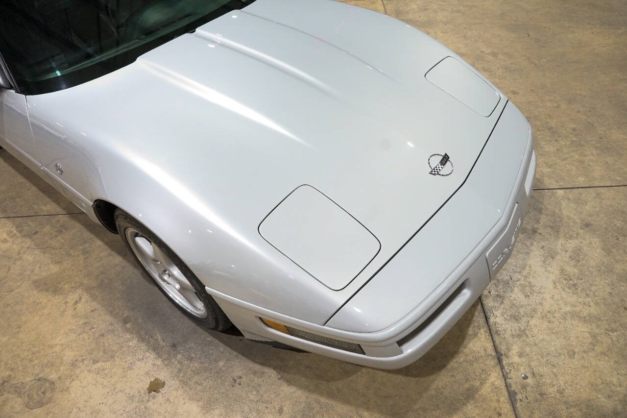 Used 1996 Chevrolet Corvette Convertible RWD image 32