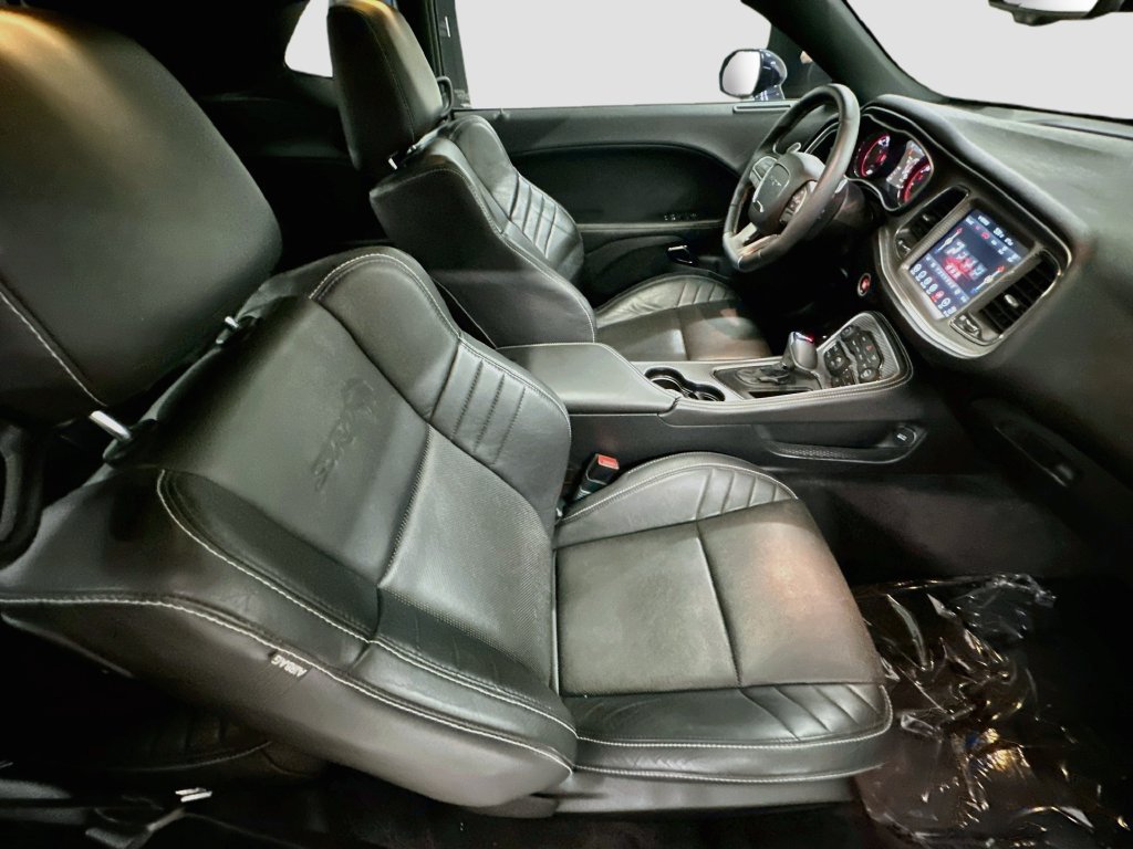 Used 2017 Dodge Challenger SRT Hellcat RWD image 28