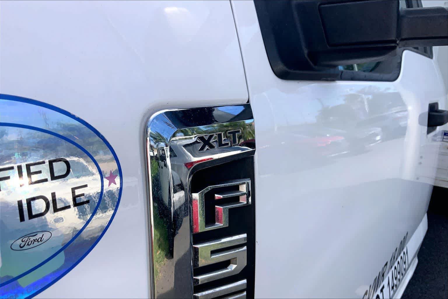 Used 2017 Ford F550 4x4 Regular Cab Super Duty image 7