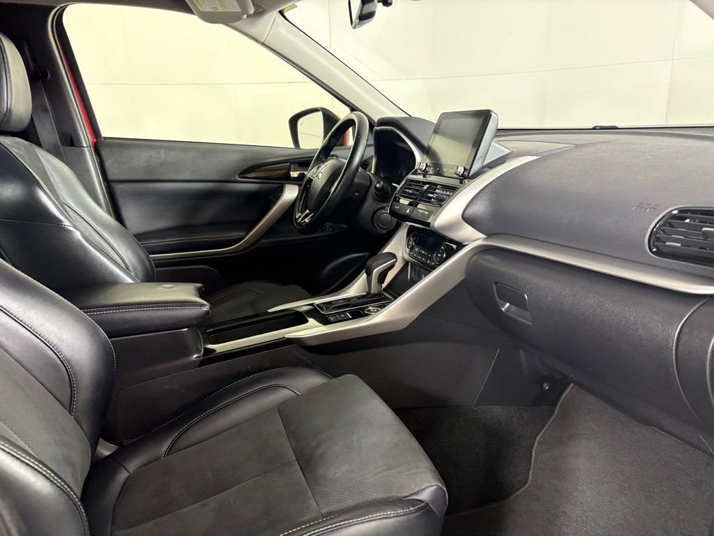 Used 2024 Mitsubishi Eclipse Cross SE image 13