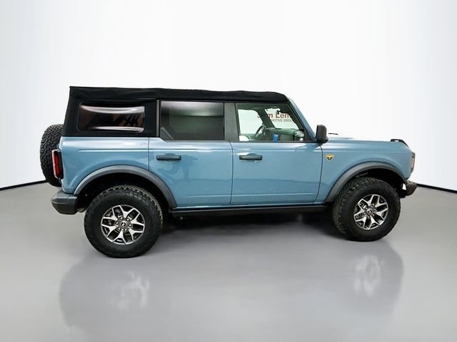 Used 2021 Ford Bronco Badlands image 8