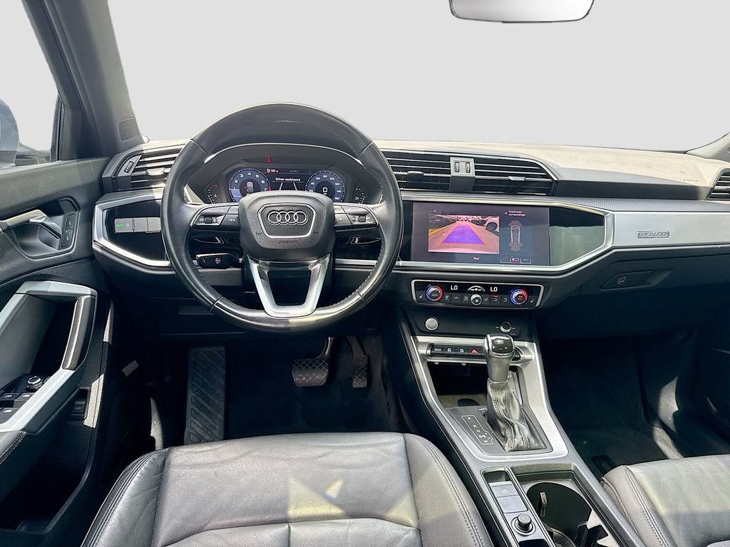Used 2019 Audi Q3 2.0T Premium w/ Convenience Package AWD/4WD image 23