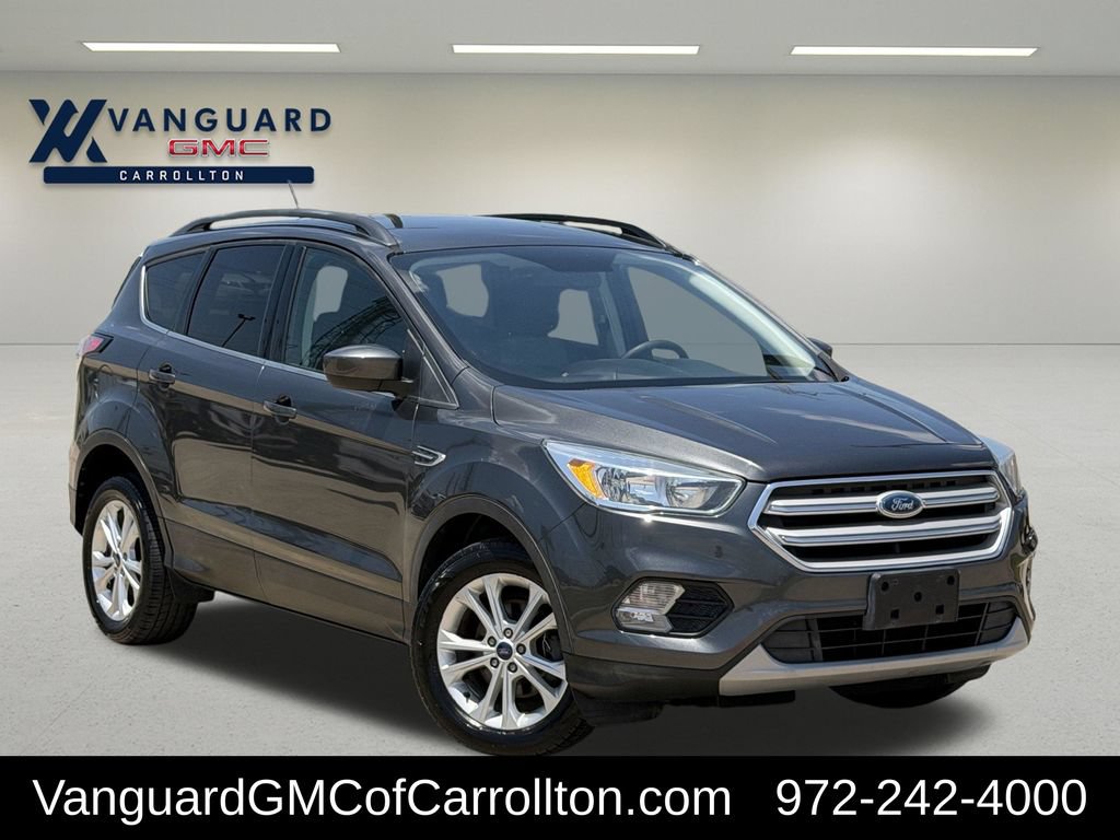 Used 2018 Ford Escape SE w/ SE Sync 3 Package