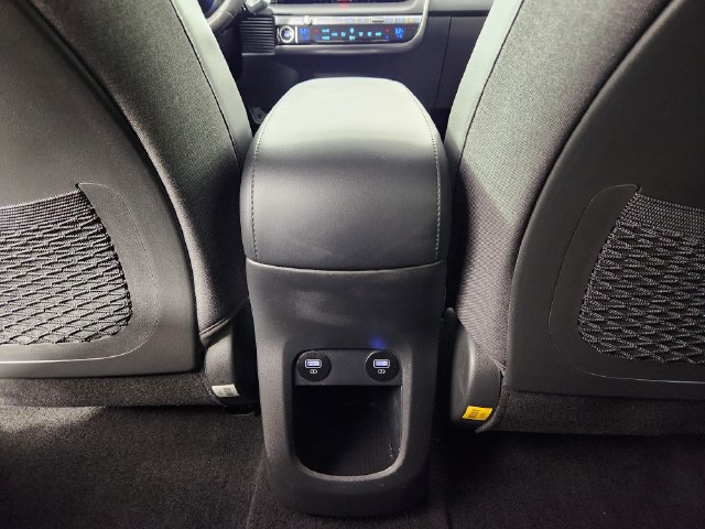 Certified 2024 Hyundai Ioniq 5 Limited AWD/4WD image 17