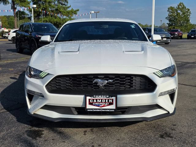 Used 2018 Ford Mustang Coupe w/ Equipment Group 101A RWD image 4