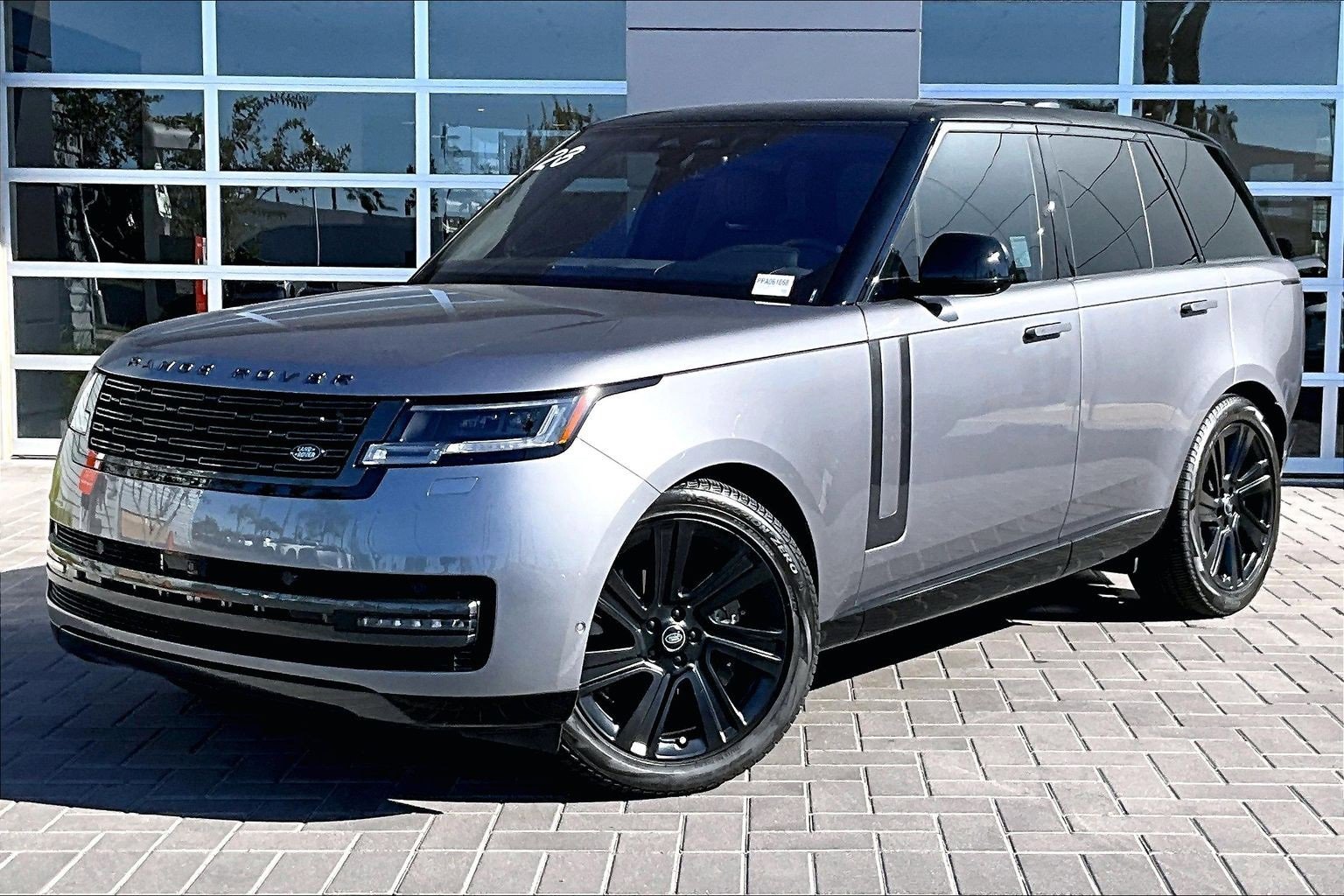 Used 2023 Land Rover Range Rover SE