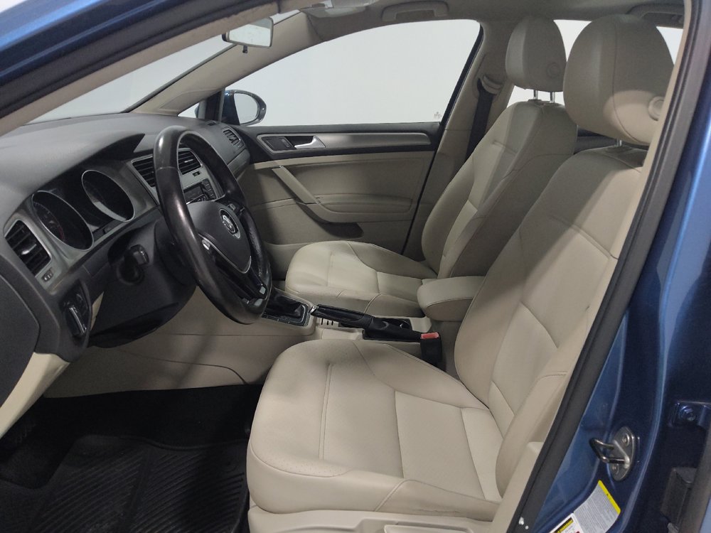 Used 2015 Volkswagen Golf S FWD image 17
