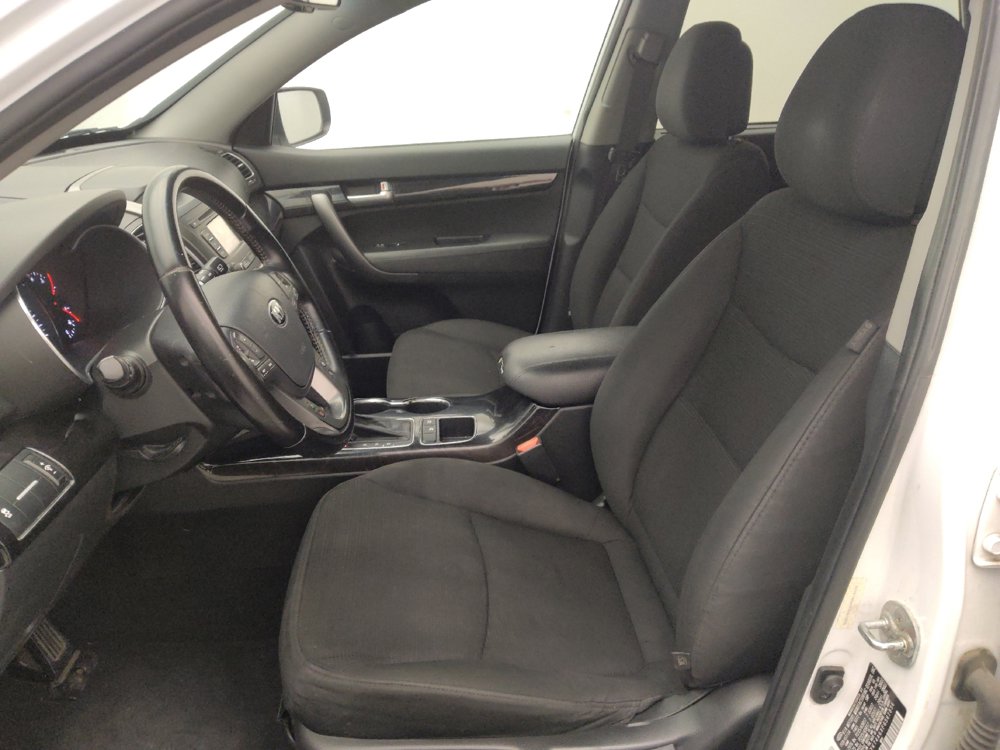 Used 2015 Kia Sorento LX FWD image 17