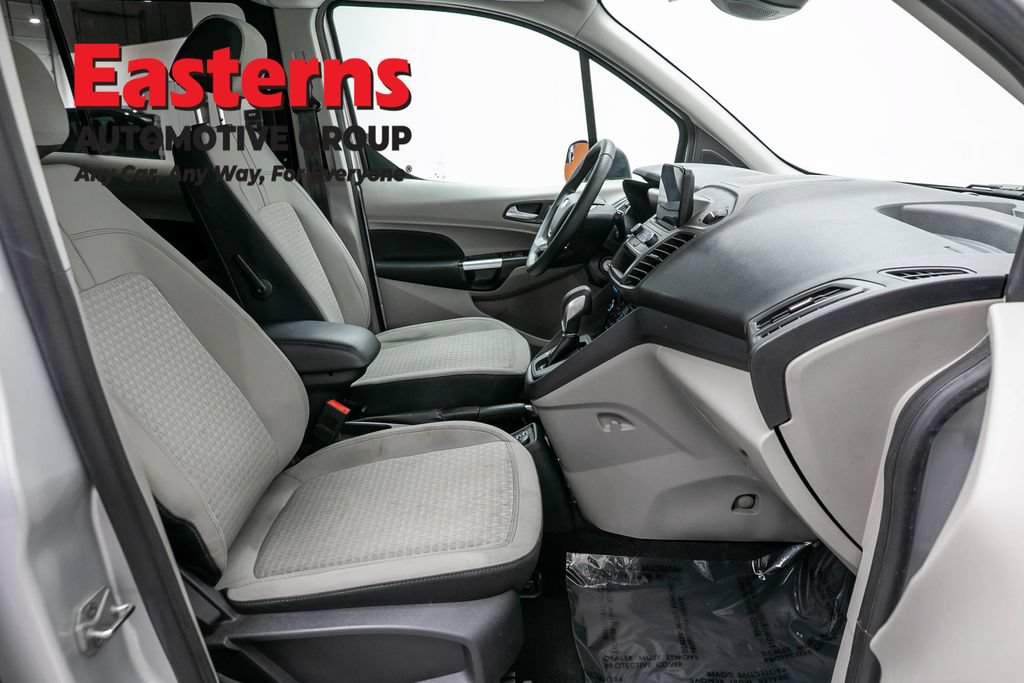 Used 2022 Ford Transit Connect XLT FWD image 22