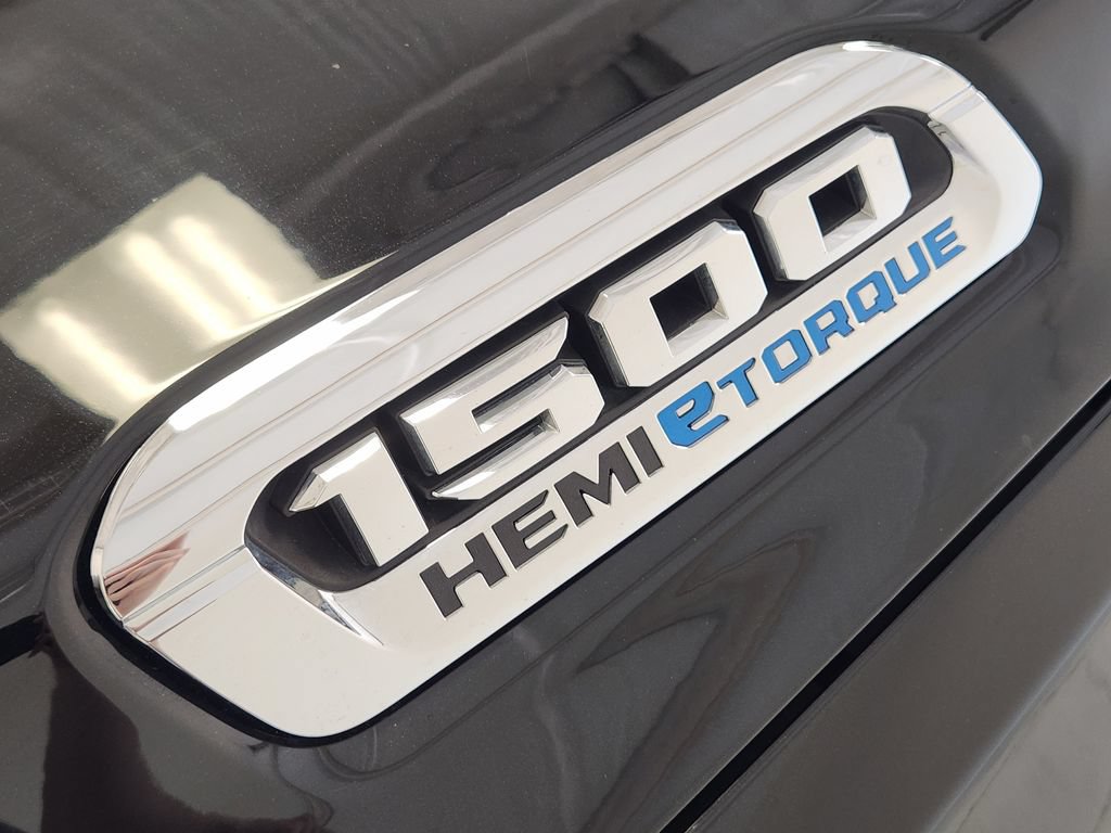 Used 2021 RAM 1500 Laramie RWD image 11