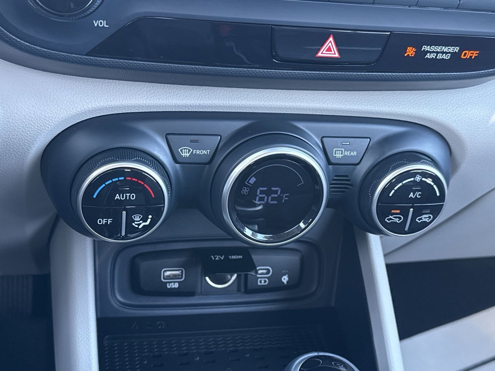 Certified 2023 Hyundai Venue Limited image 21