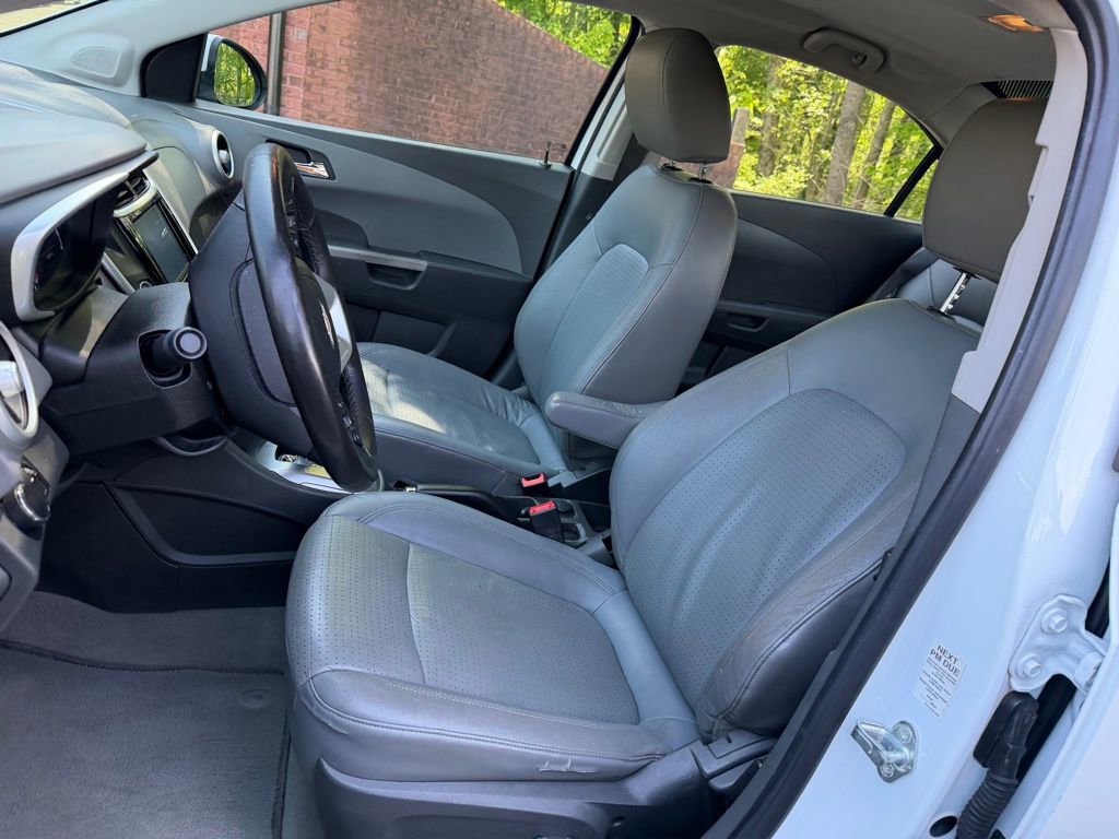 Used 2017 Chevrolet Sonic Premier image 8