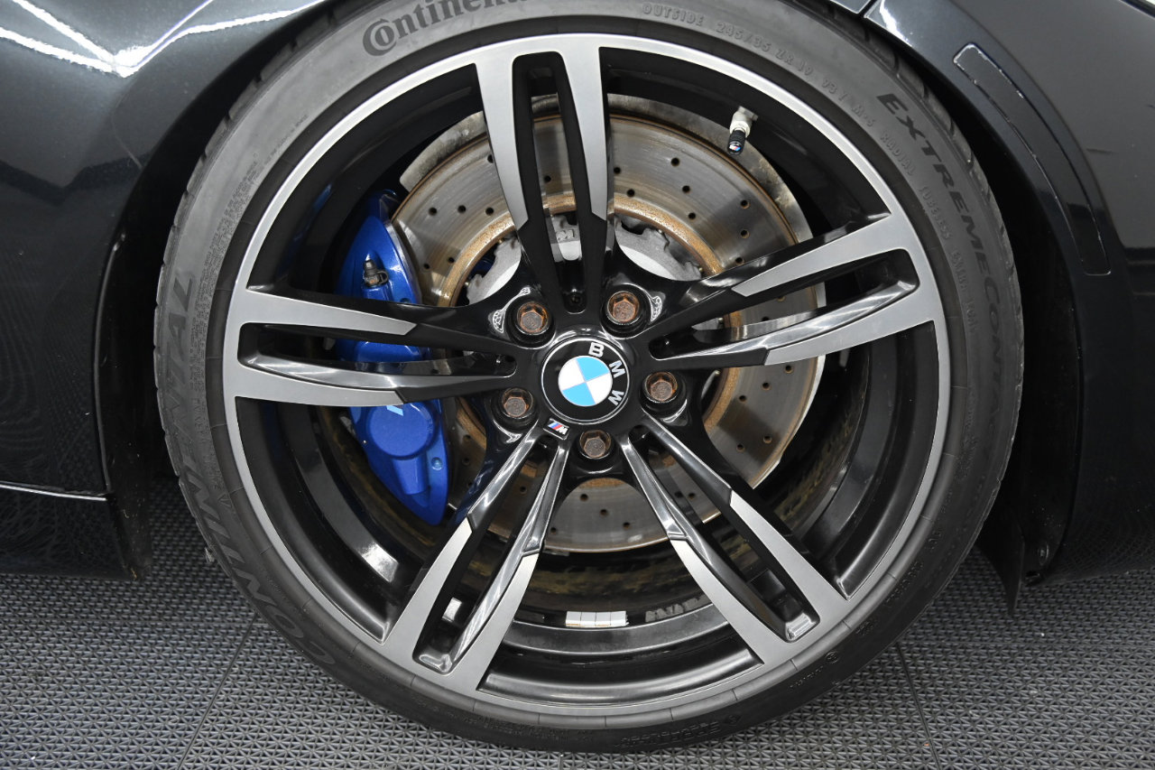 Used 2018 BMW M2 image 46
