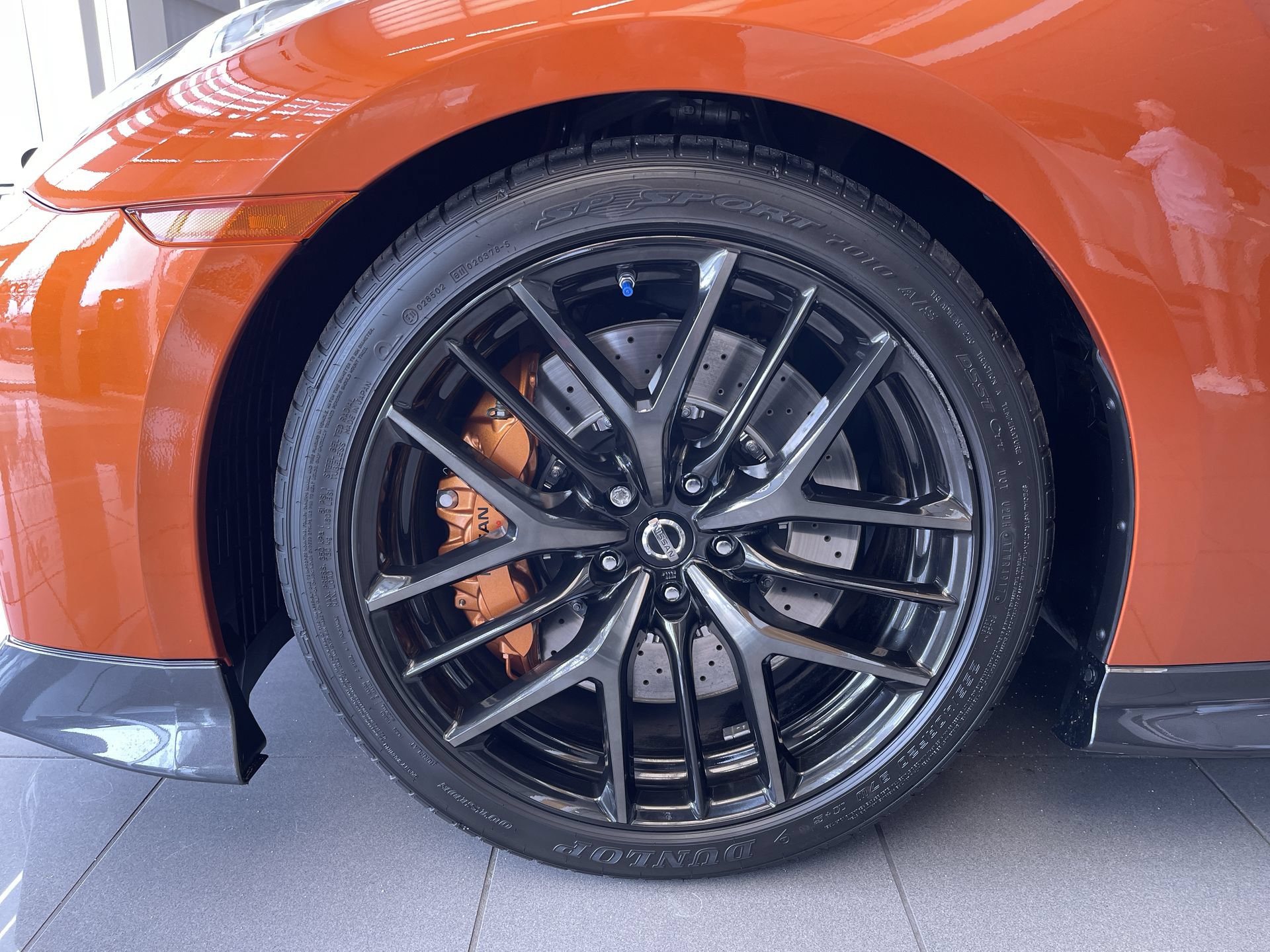 Used 2018 Nissan GT-R Premium w/ Premium Interior Package AWD/4WD image 26