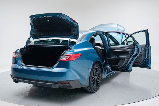 Used 2025 Toyota Camry SE image 25