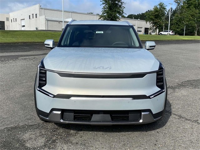New 2026 Kia EV9 Wind image 7