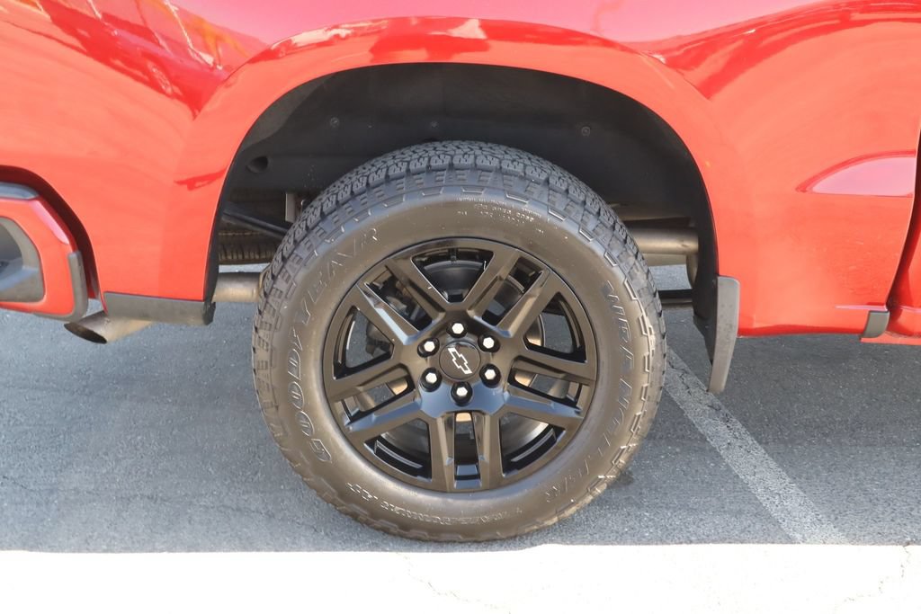 Used 2023 Chevrolet Silverado 1500 RST w/ Protection Package RWD image 11