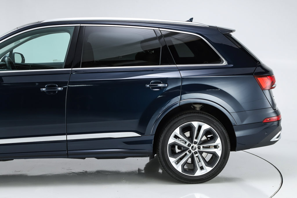 Used 2023 Audi Q7 3.0T Premium Plus w/ Premium Plus Package AWD/4WD image 49