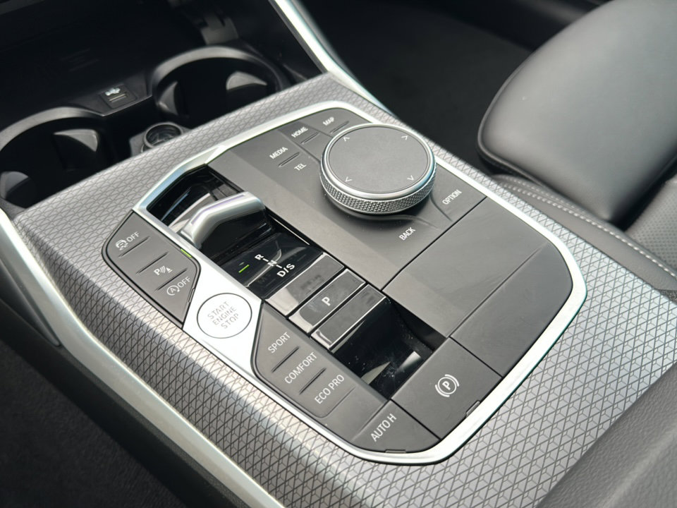 Certified 2024 BMW 330i Sedan w/ M Sport Package image 35