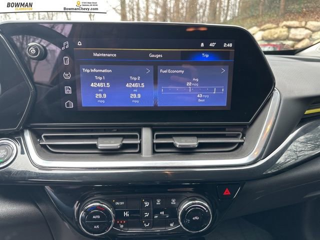 Used 2024 Chevrolet Trax ACTIV w/ Sunroof Package image 19