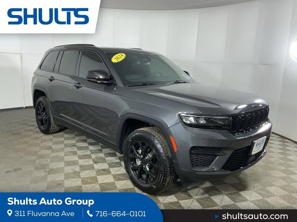 Used 2024 Jeep Grand Cherokee Altitude