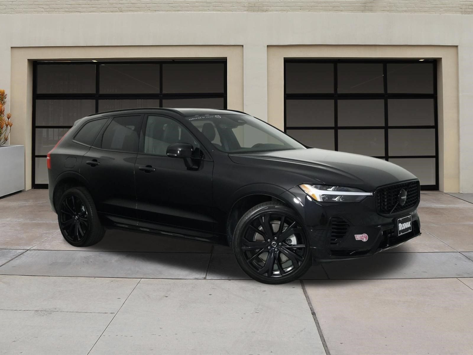 Used 2024 Volvo XC60 T8 Ultimate w/ Climate Package AWD/4WD image 34