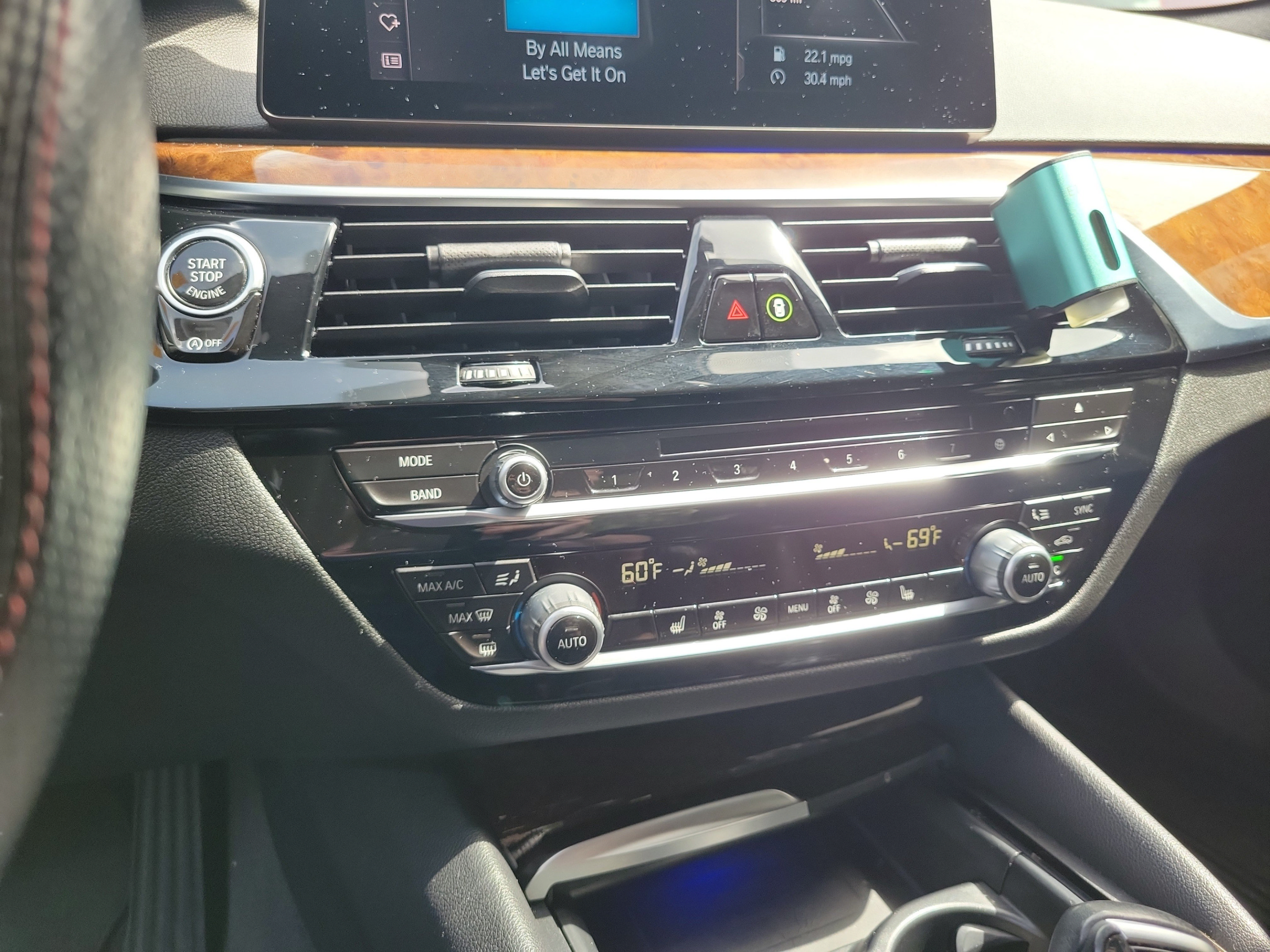 Used 2019 BMW 540i w/ Convenience Package RWD image 18