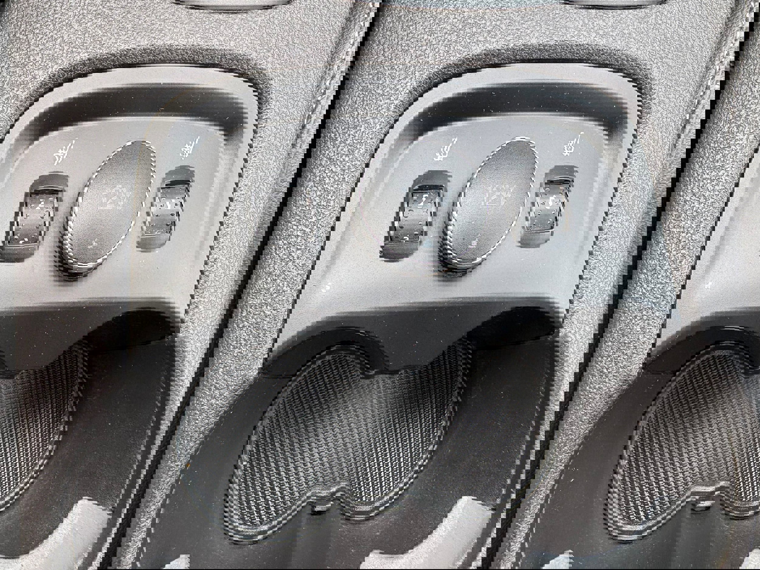 Used 2014 Ford Focus SE w/ Equipment Group 201A image 39